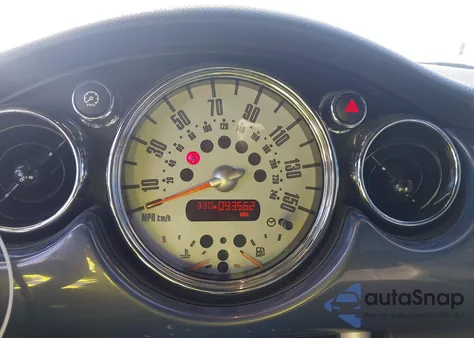 2005 Mini Cooper S z USA, uszkodzony, nr VIN WMWRH33585TF84517